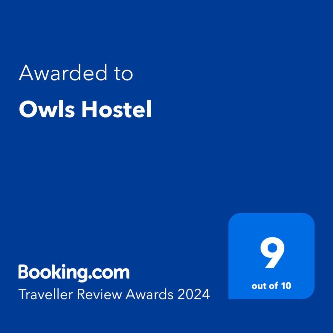 Owls Hostel Ildefonso ポルト エクステリア 写真